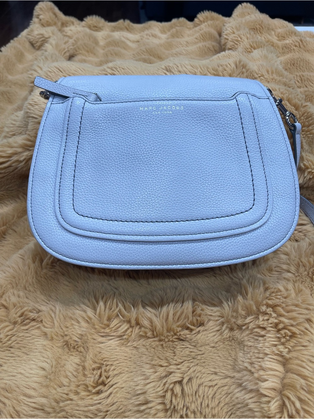 Marc Jacobs Pebbled Leather Empire City in Light Grey